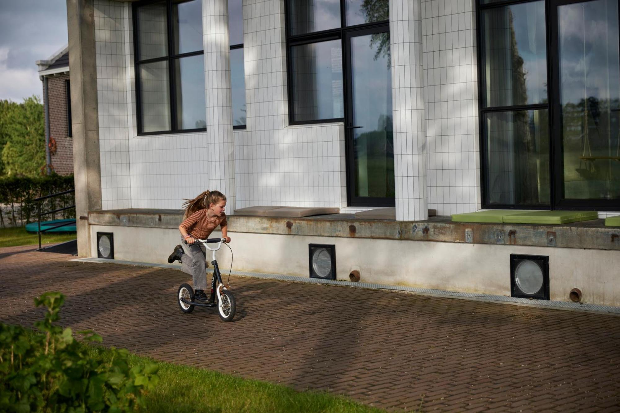 Aparthotel Suvelfabryk Lioessens Esterno foto